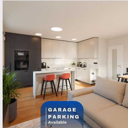 Luxury Sunny Home - Garage Parking, Metro, Balcony, Ps5 With Games Prague Ngoại thất bức ảnh